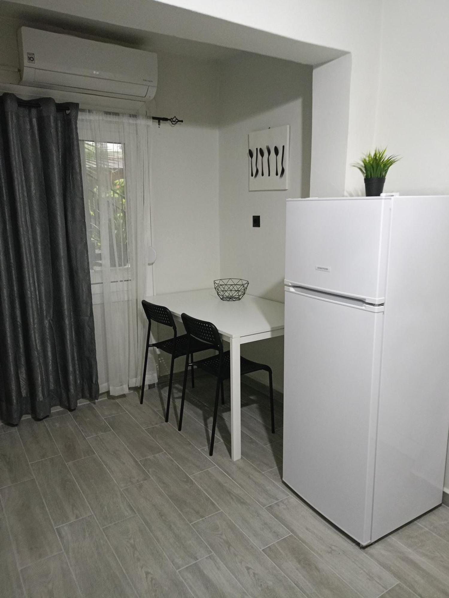 Cocomelo Apts 2 伊拉克利翁 外观 照片